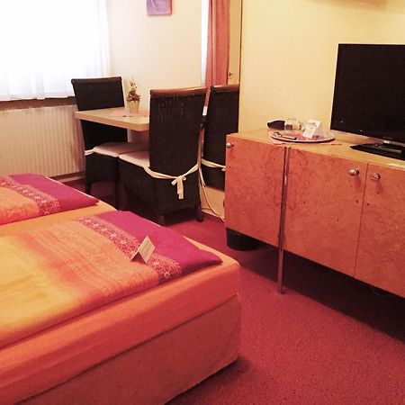 Stadthotel-Garni Нойвиед Екстериор снимка